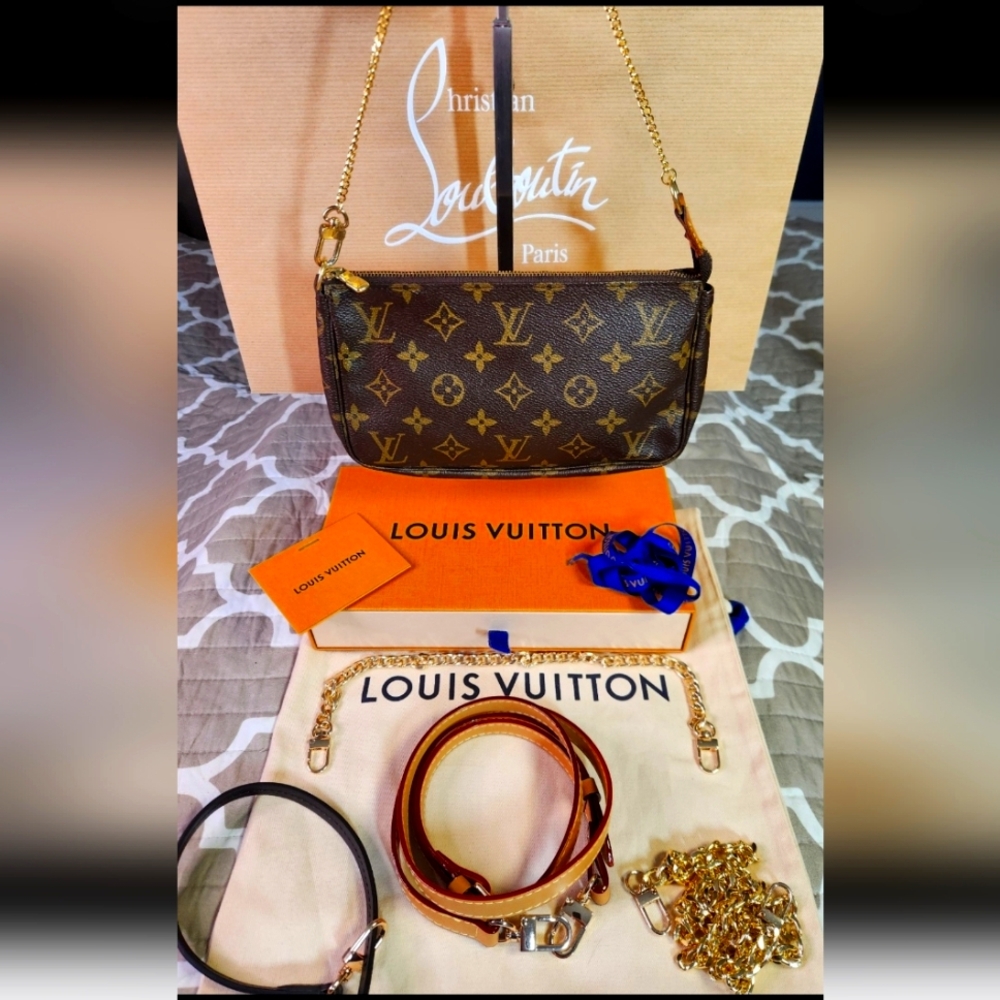 Louis Vuitton Pochette Accessoires DATE STAMPED VI1011